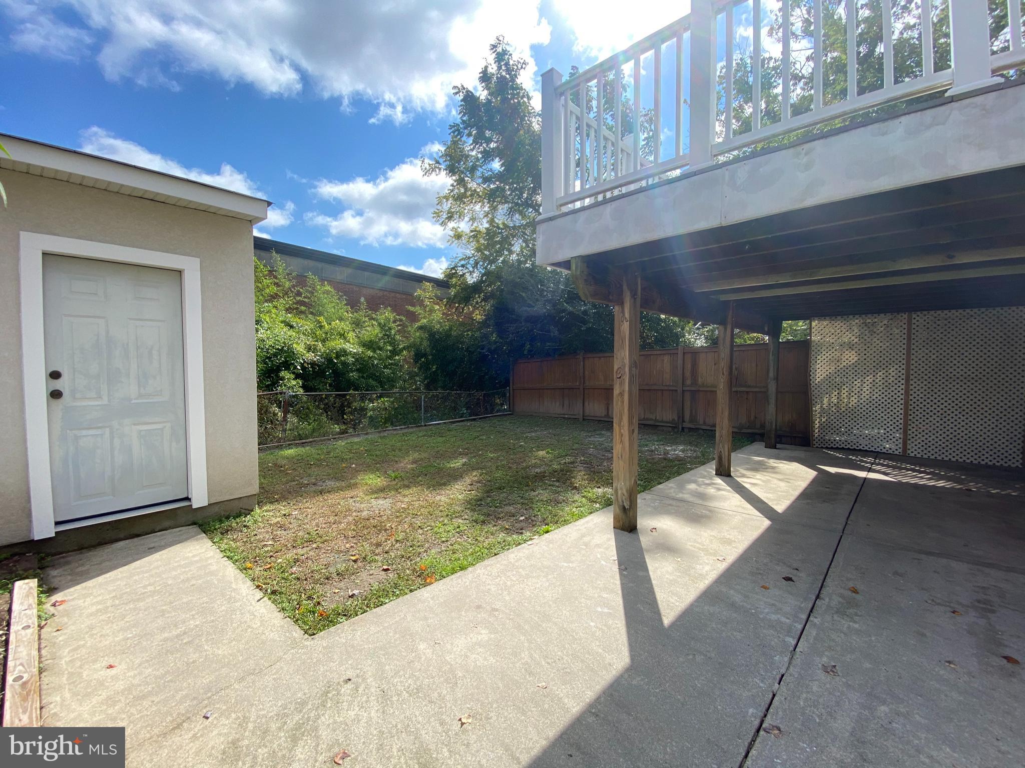 WAKEFIELD - Residential