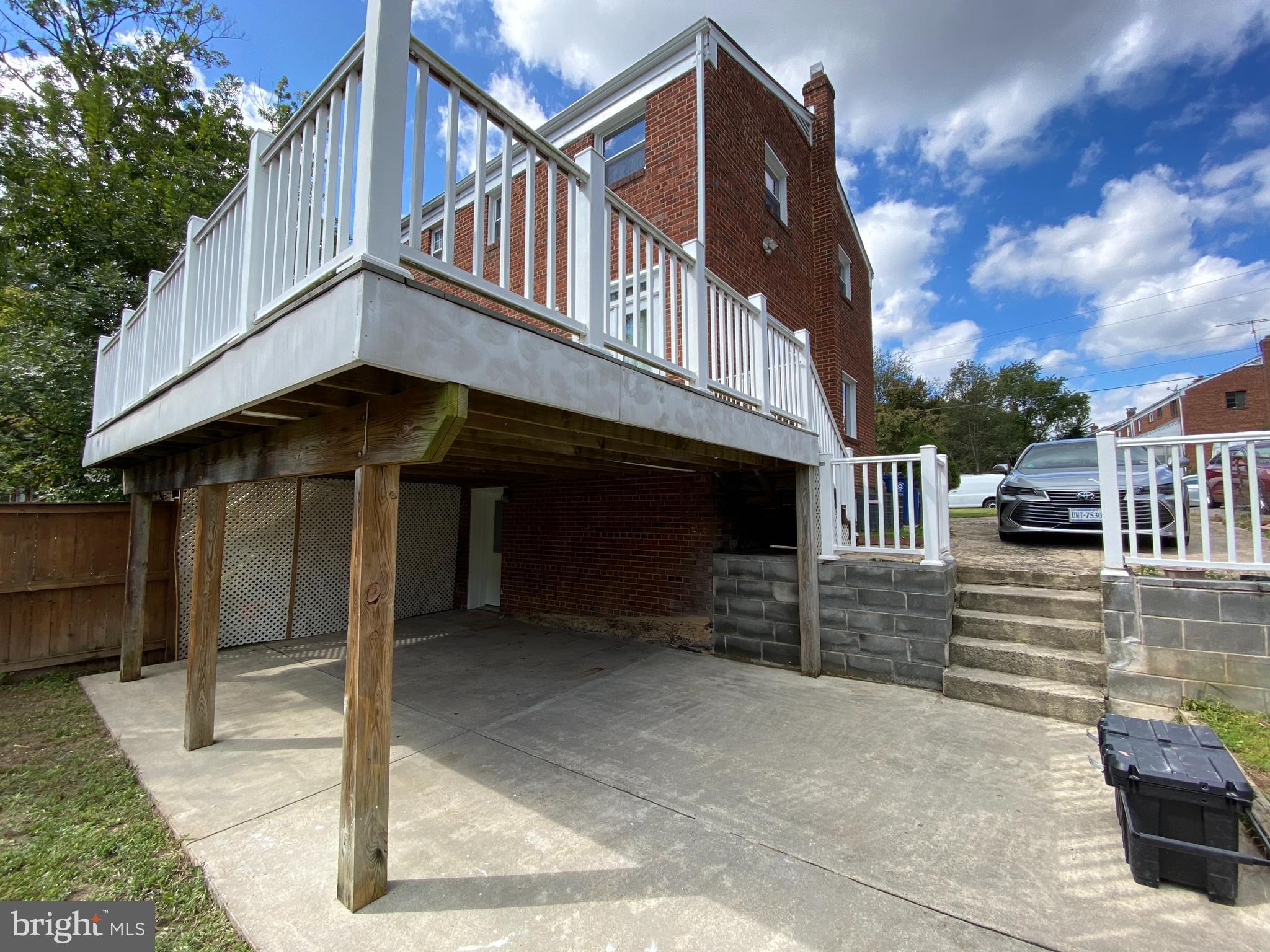 WAKEFIELD - Residential