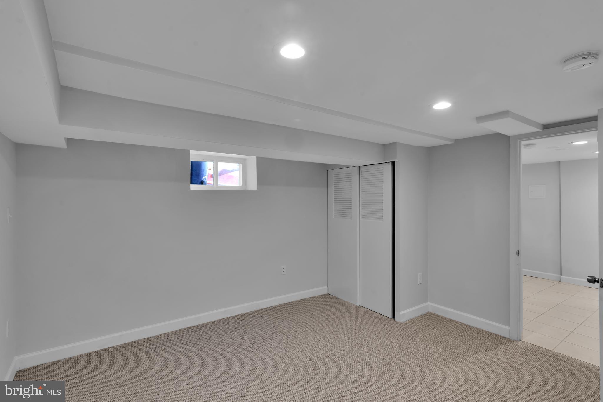 WAKEFIELD - Residential