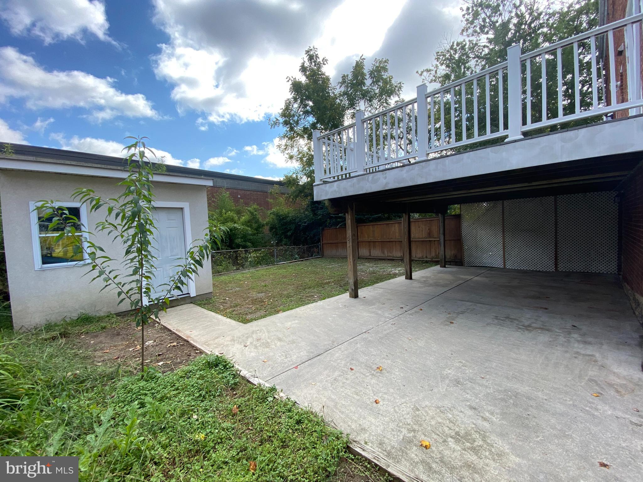 WAKEFIELD - Residential