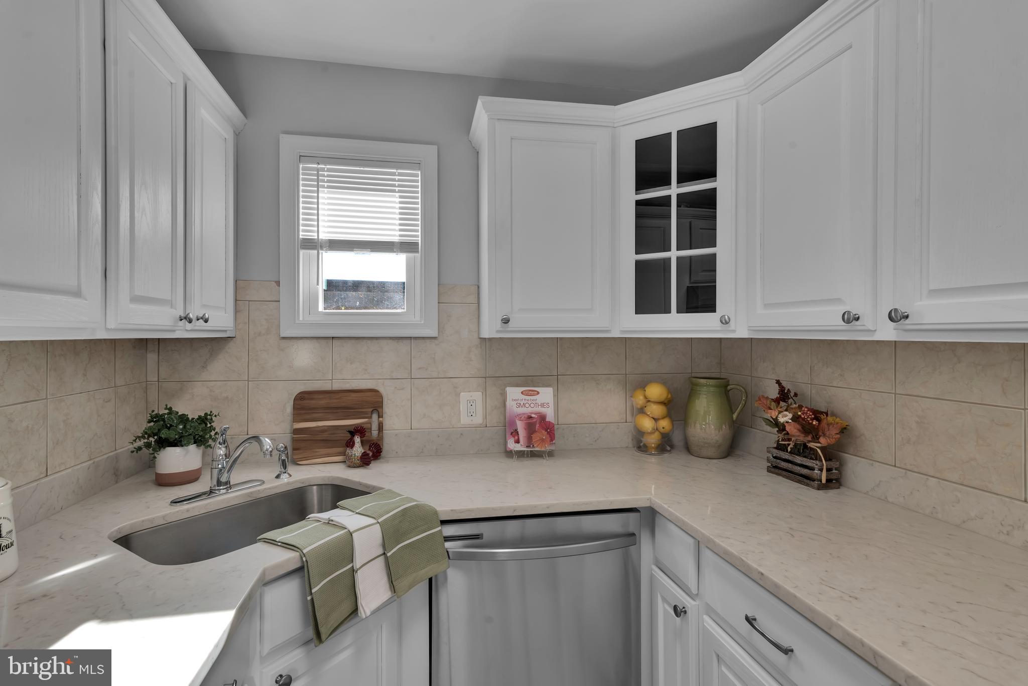 WAKEFIELD - Residential