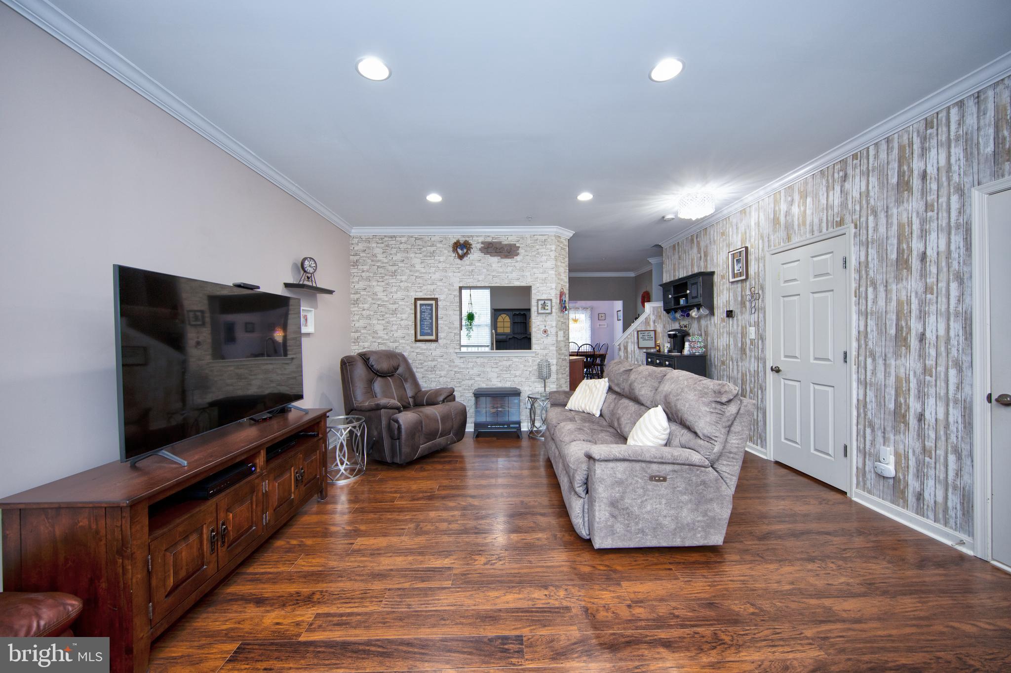 634 TANTALLON COURT 141
