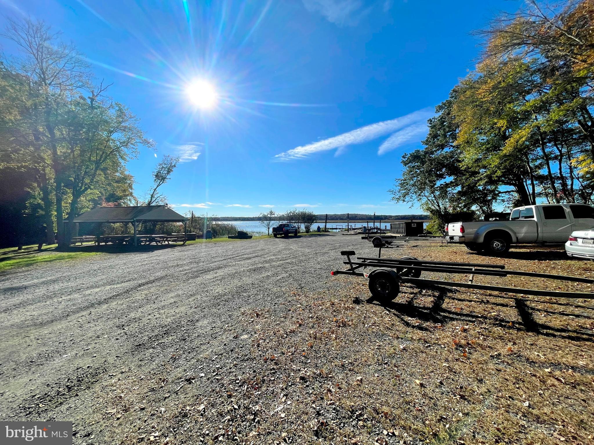 SHORES OF CALVERT - Residential Lease