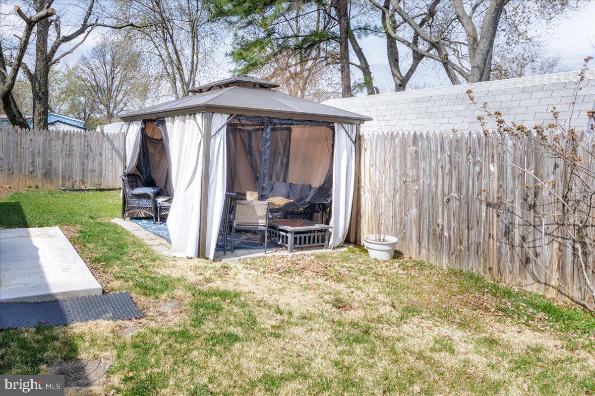 MARLYN MANOR - Residential