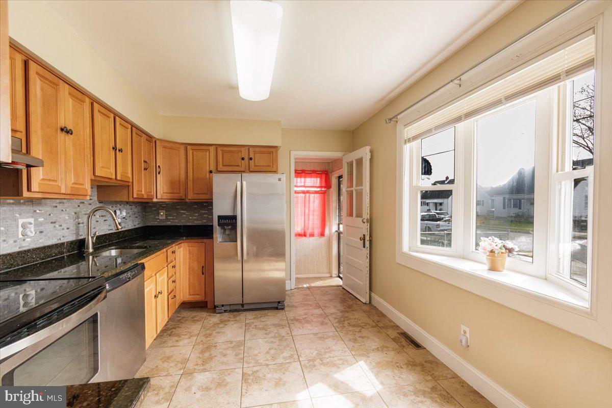 MARLYN MANOR - Residential