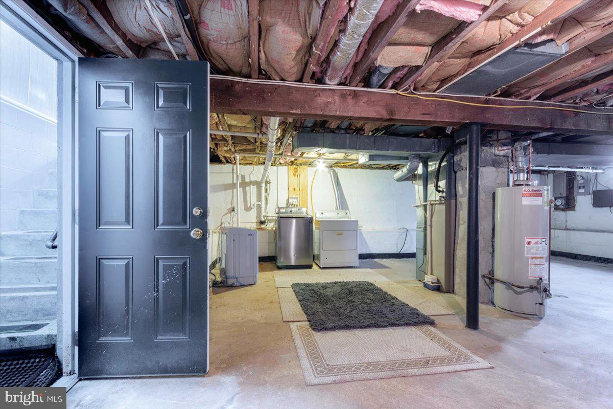 MARLYN MANOR - Residential