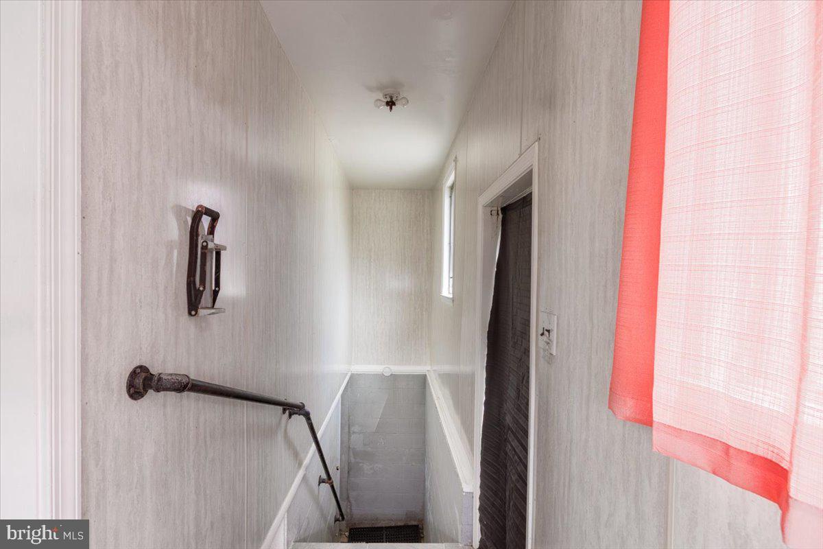 MARLYN MANOR - Residential