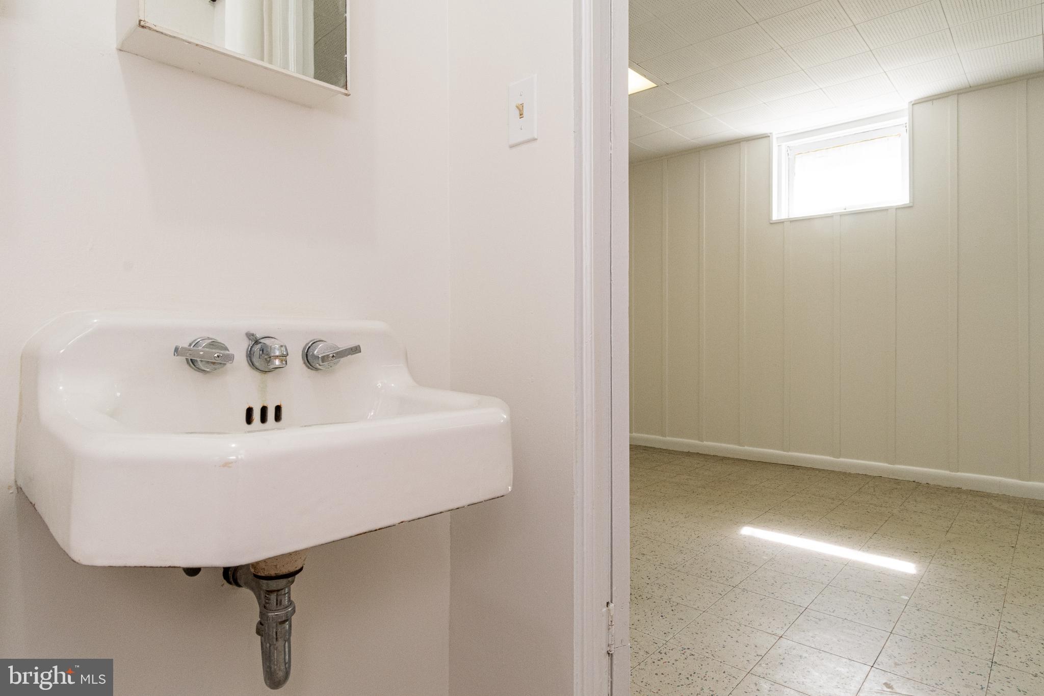 HAVERFORD - Residential Lease