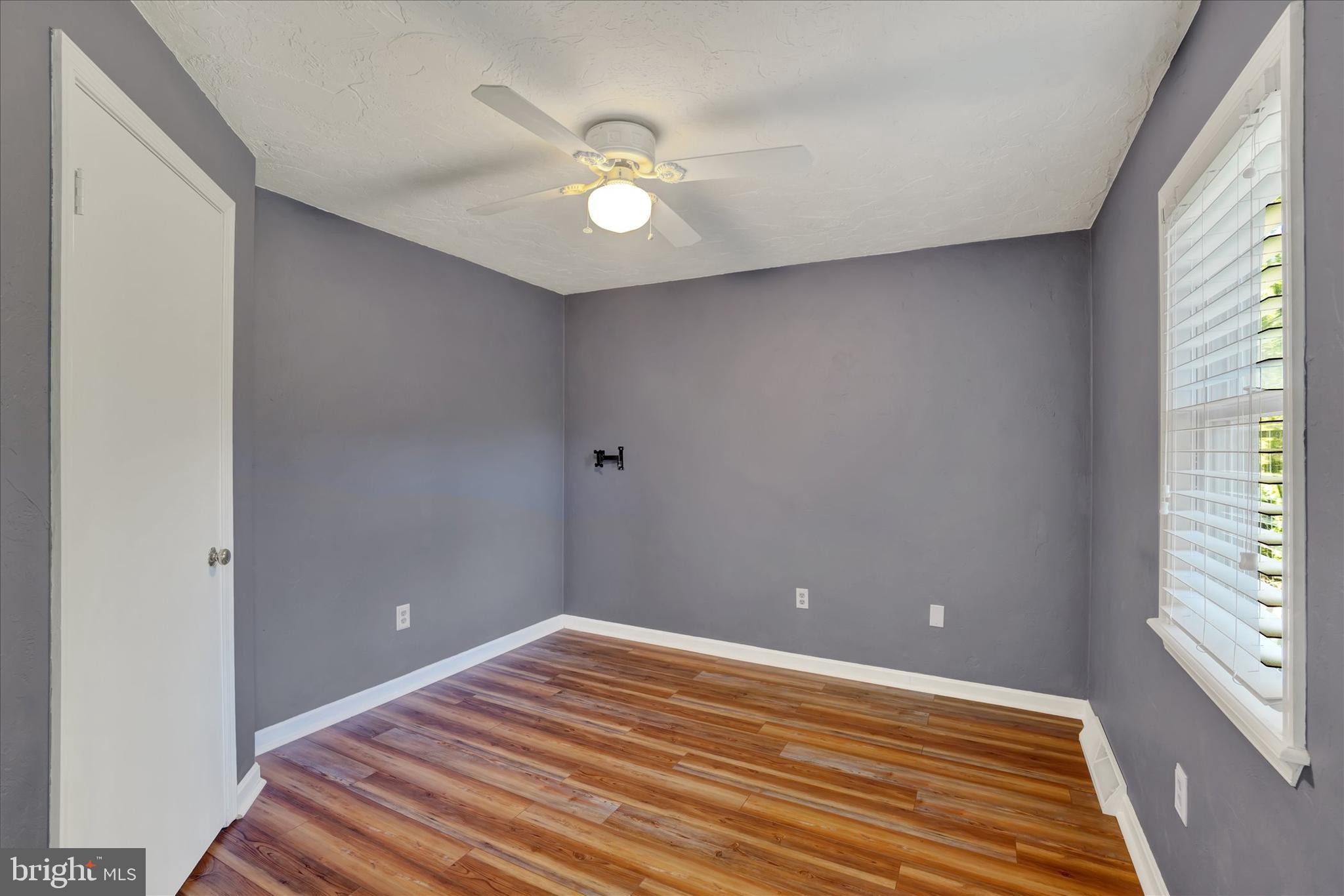 ARLINGTON PARK - Residential