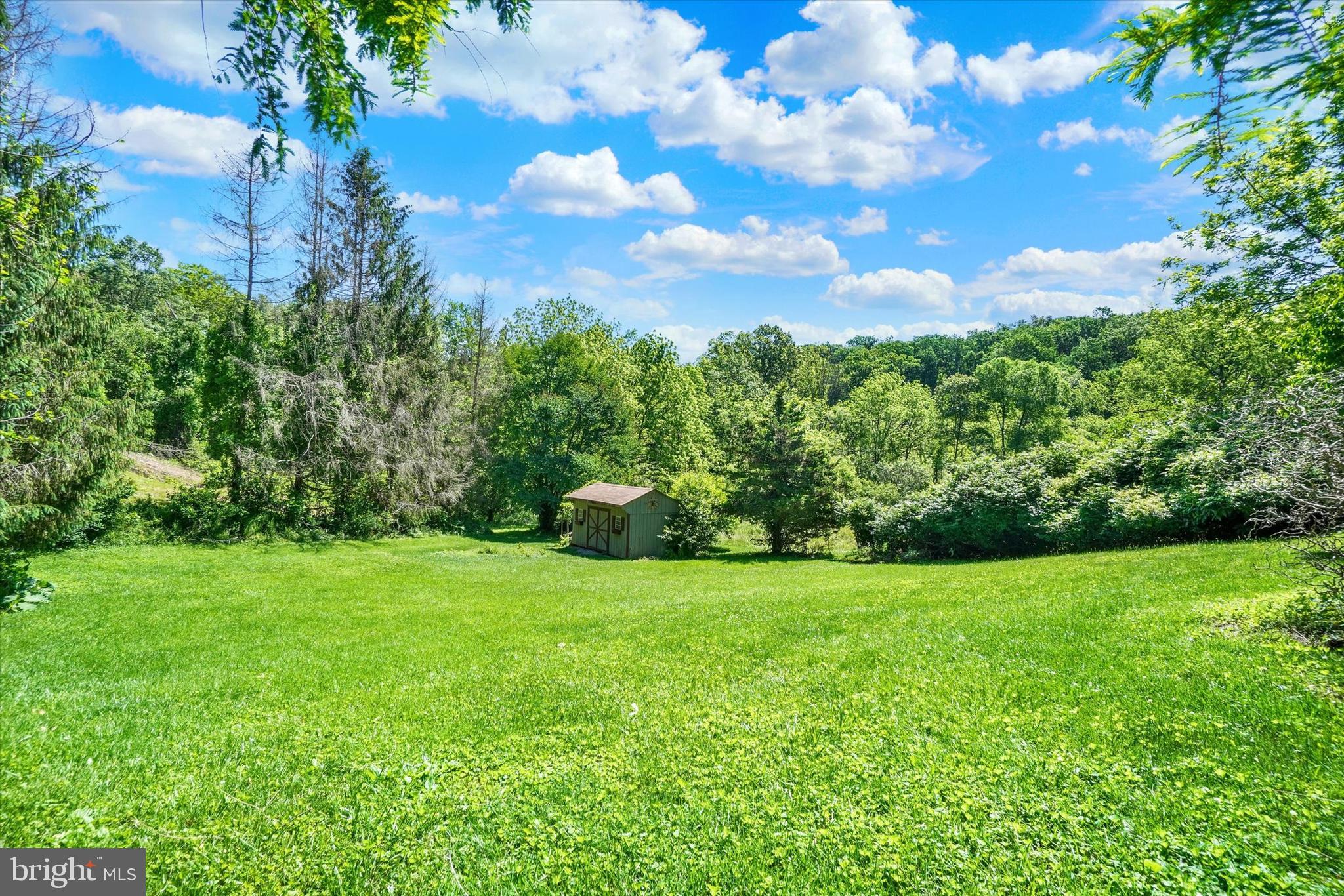 ARLINGTON PARK - Residential