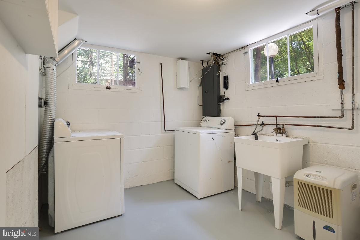 TAKOMA PARK - Residential