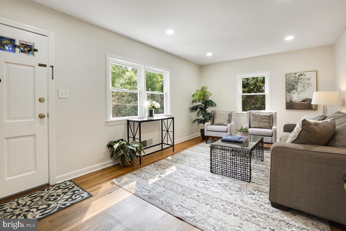 TAKOMA PARK - Residential