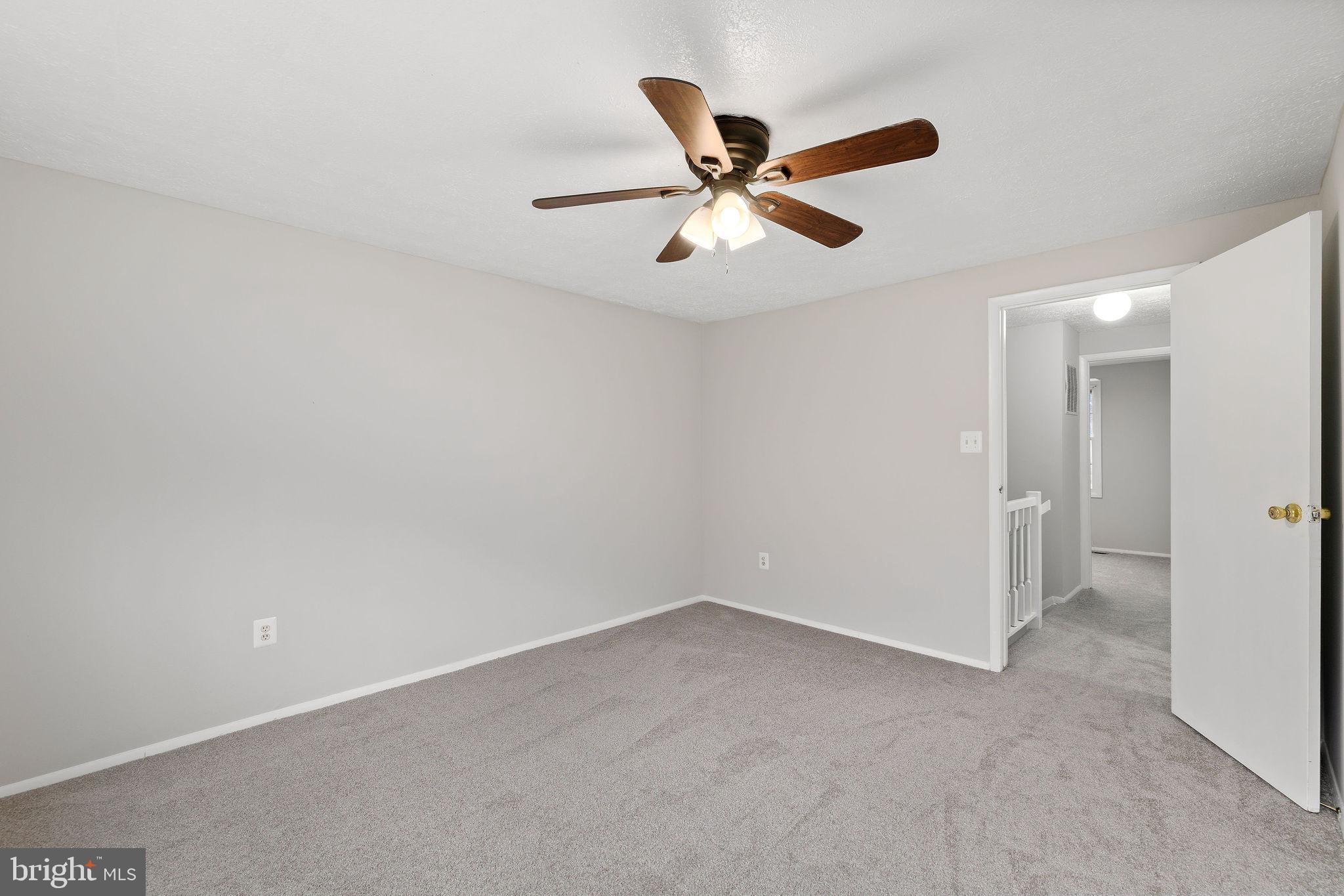 WESTHAMPTON TOWNHOUSES P - Residential