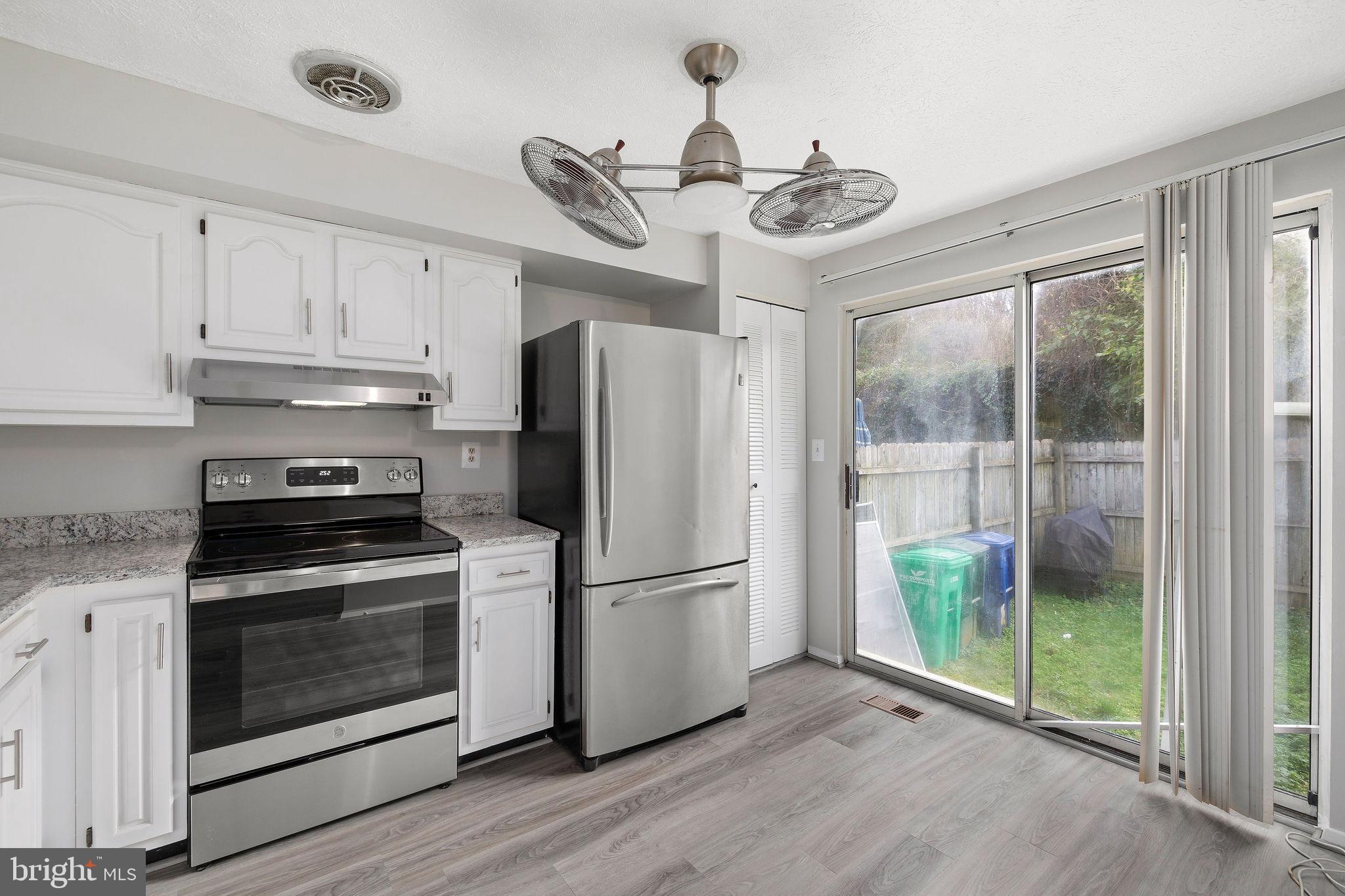 WESTHAMPTON TOWNHOUSES P - Residential