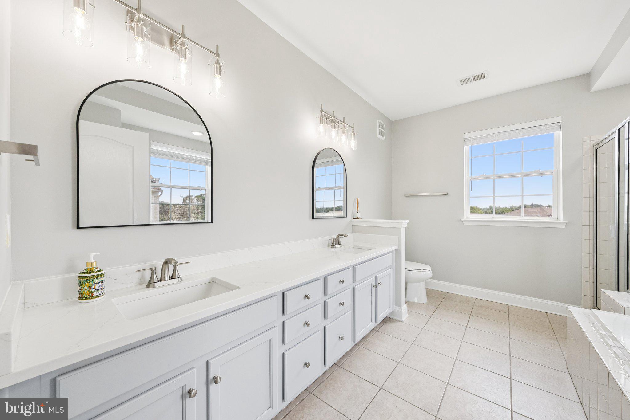 THE GATHERINGS - Residential