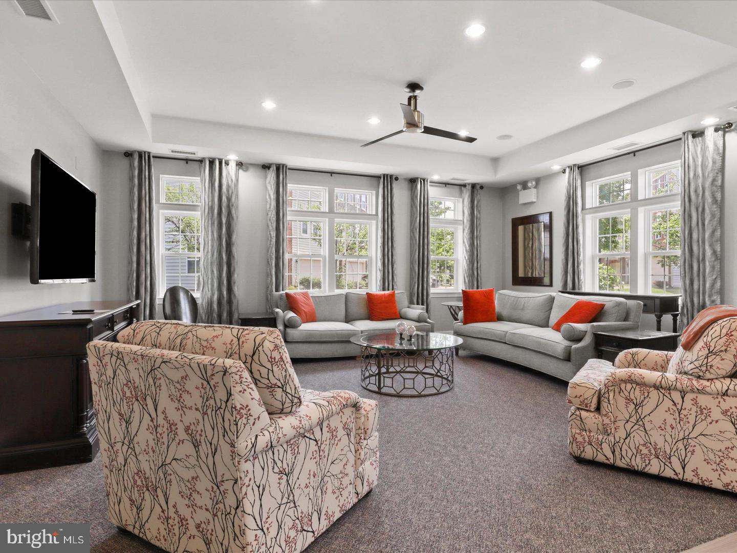 THE GATHERINGS - Residential