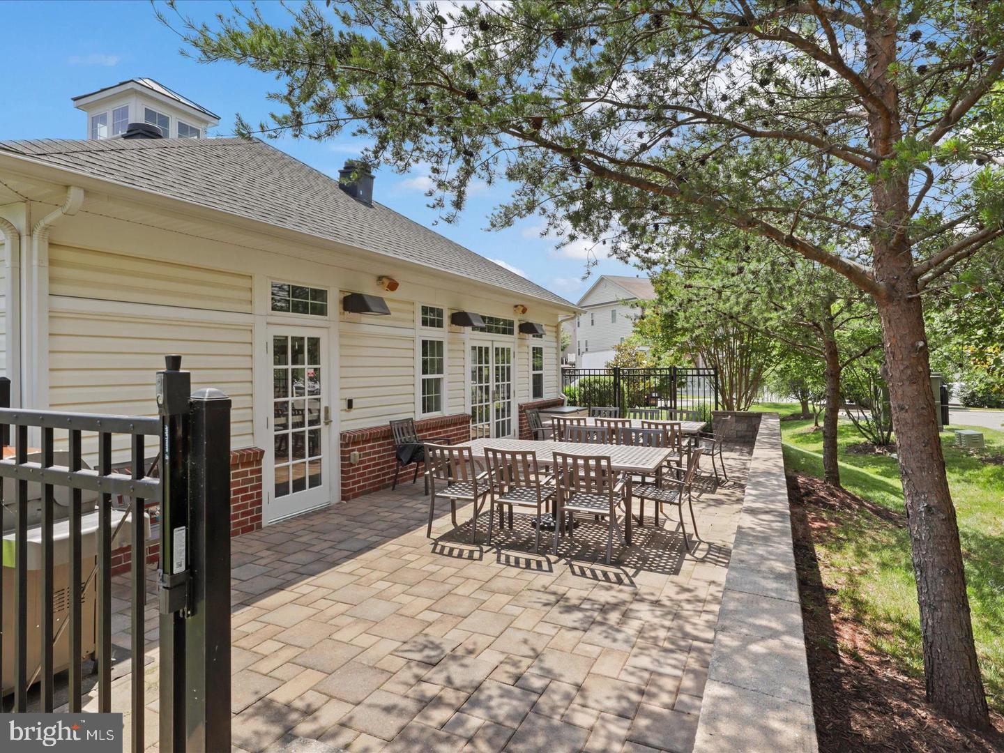 THE GATHERINGS - Residential