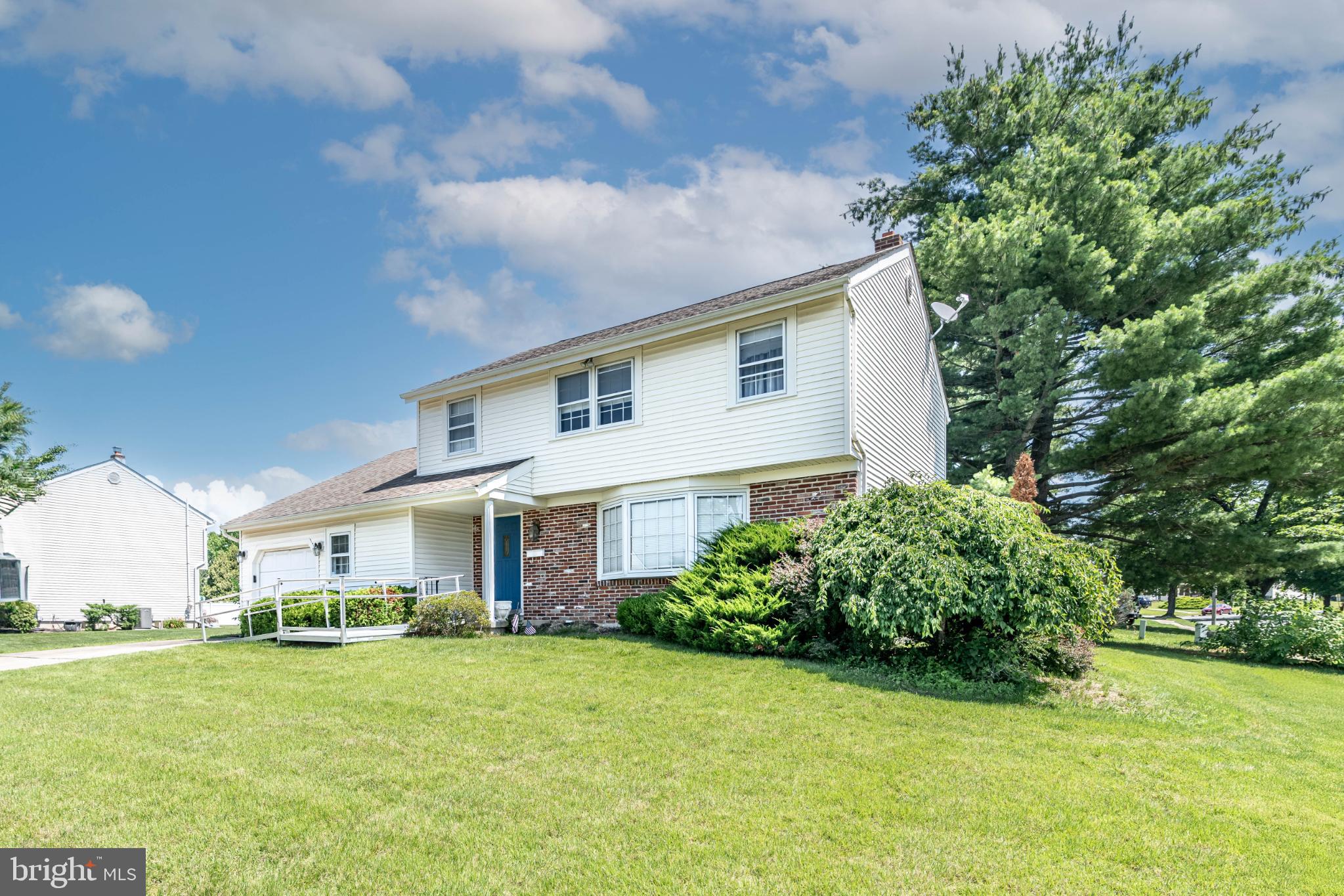 2301 YELLOWSTONE ROAD