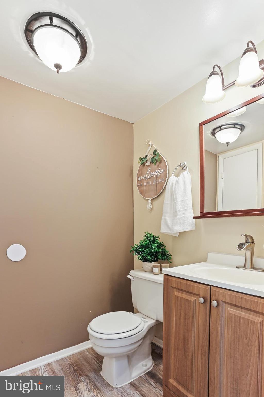 CHIPPENDALE - Residential