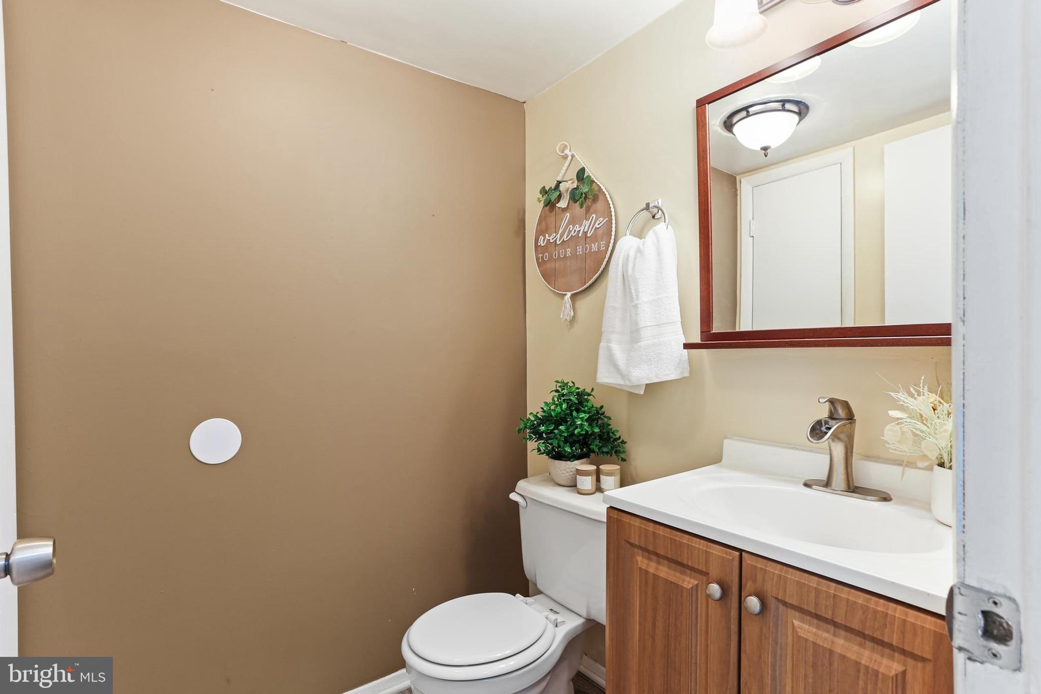 CHIPPENDALE - Residential