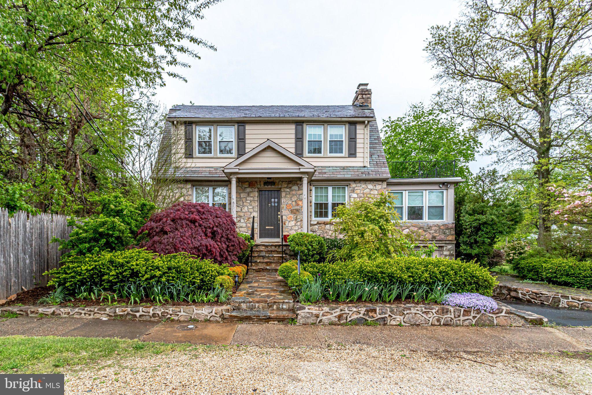 LEE BOULEVARD HEIGHTS - Residential Lease