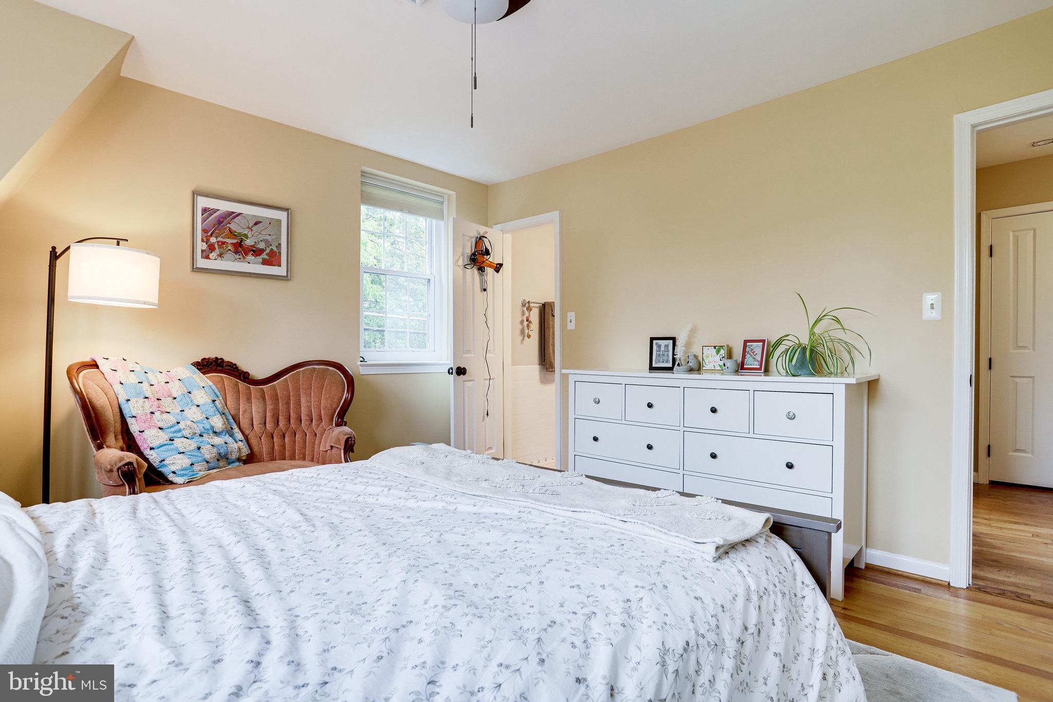 LEE BOULEVARD HEIGHTS - Residential Lease