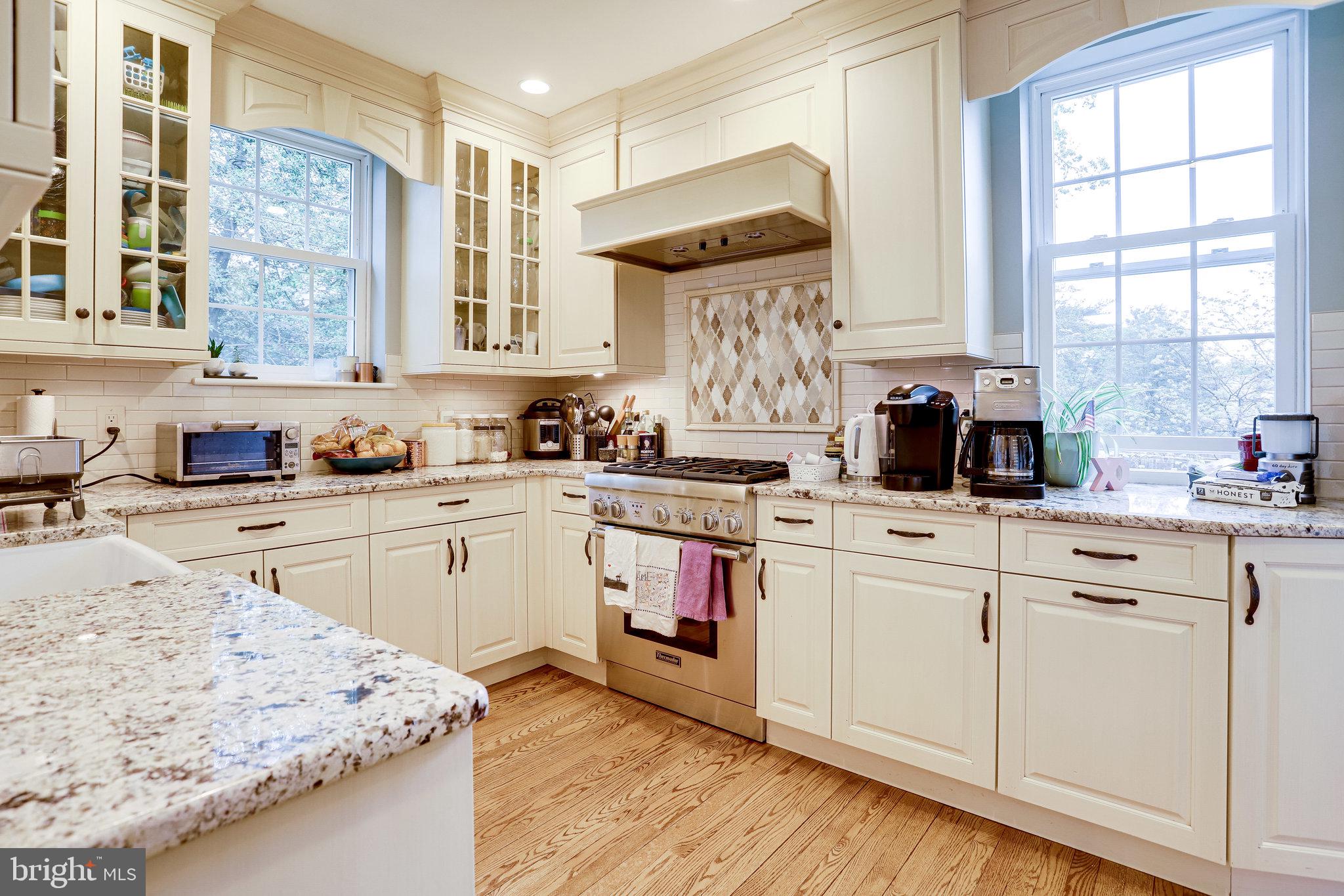 LEE BOULEVARD HEIGHTS - Residential Lease