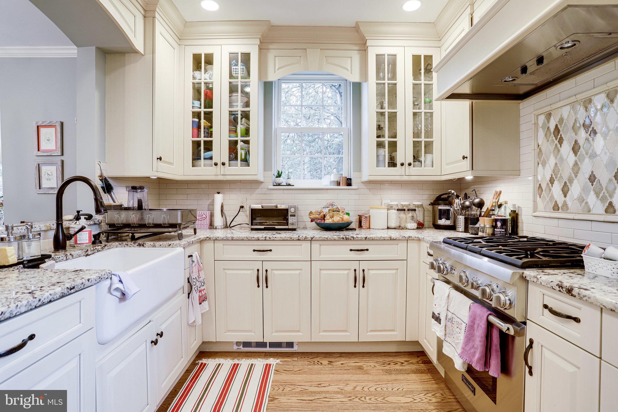 LEE BOULEVARD HEIGHTS - Residential Lease