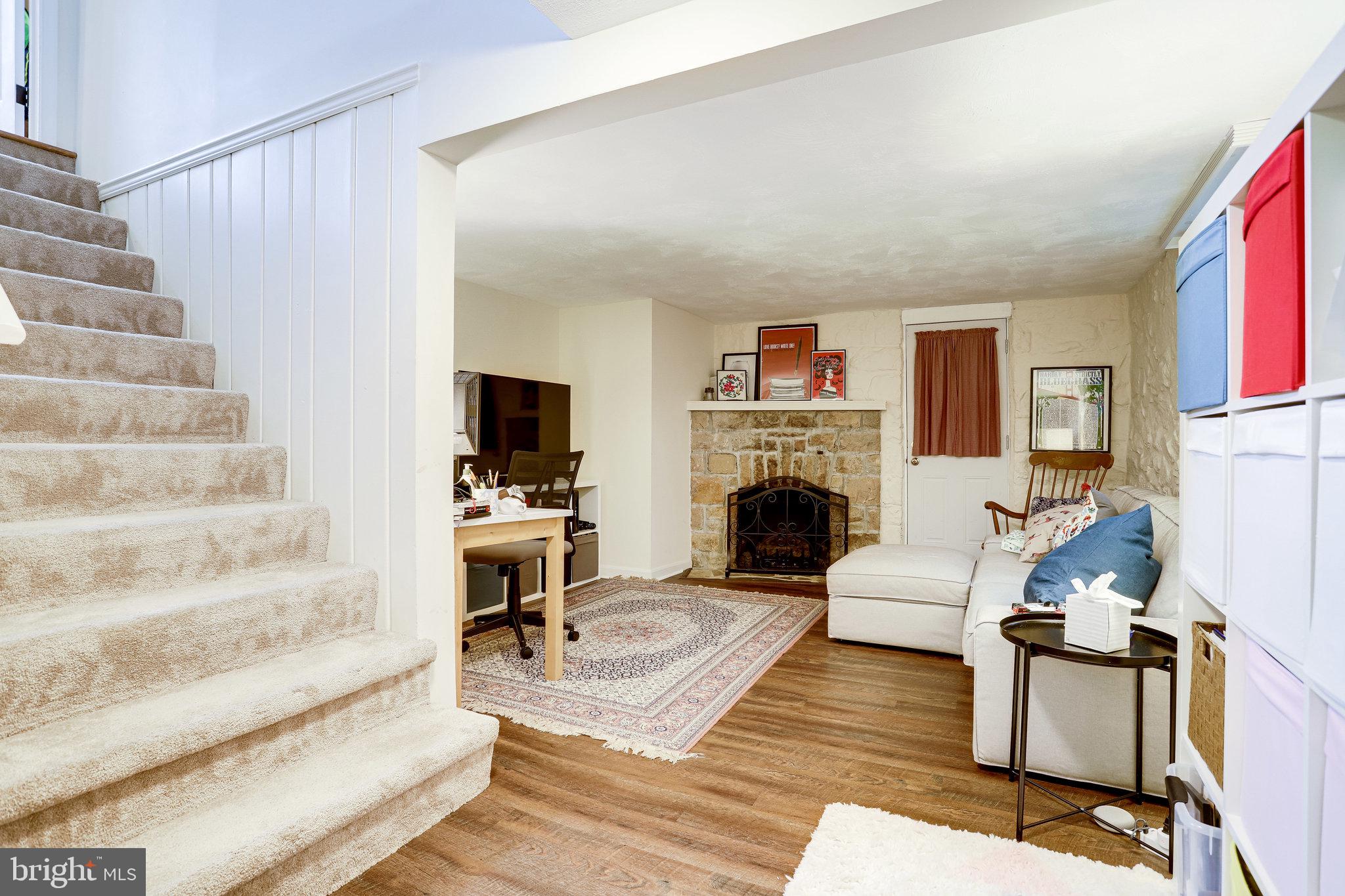 LEE BOULEVARD HEIGHTS - Residential Lease