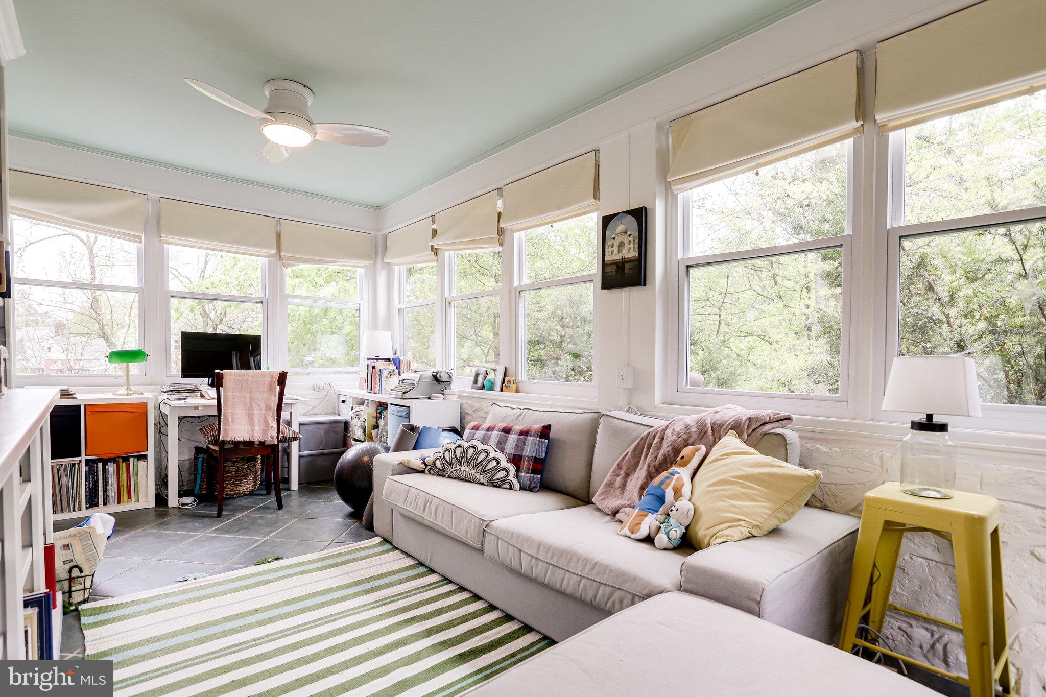 LEE BOULEVARD HEIGHTS - Residential Lease