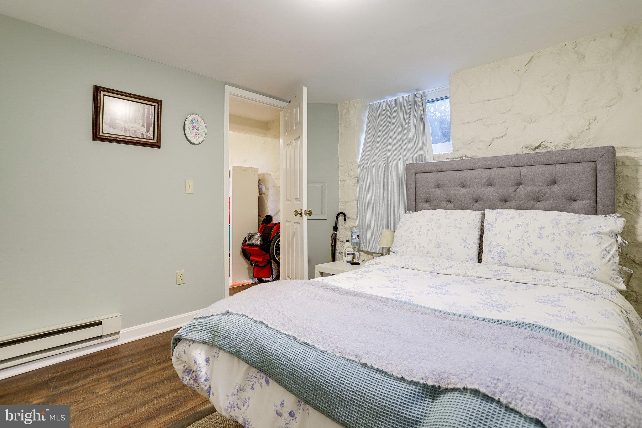 LEE BOULEVARD HEIGHTS - Residential Lease