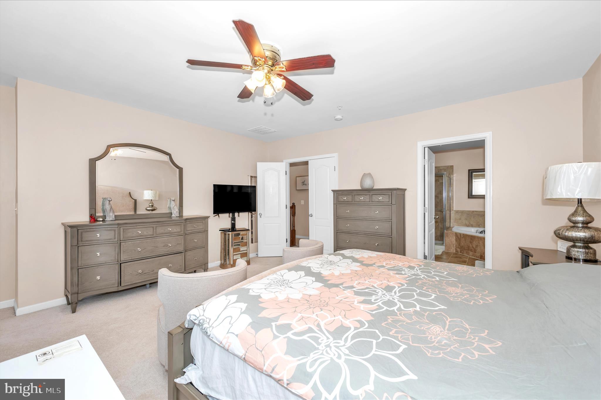 ARORA HILLS - Residential