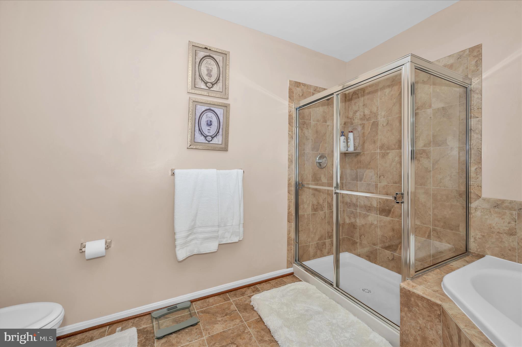 ARORA HILLS - Residential