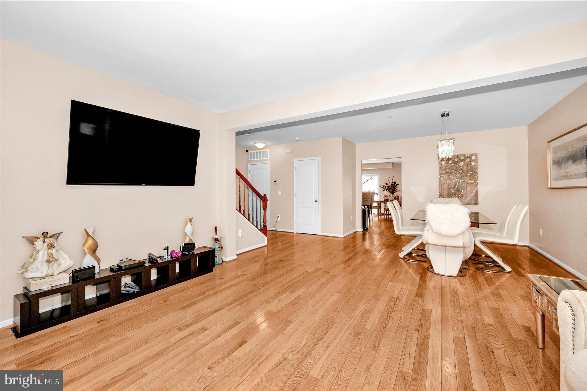 ARORA HILLS - Residential