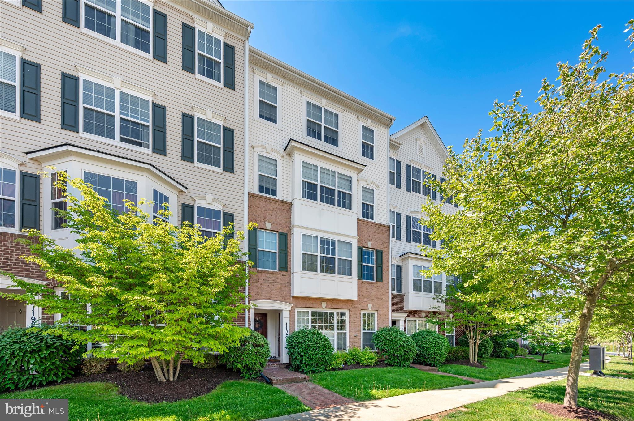 ARORA HILLS - Residential