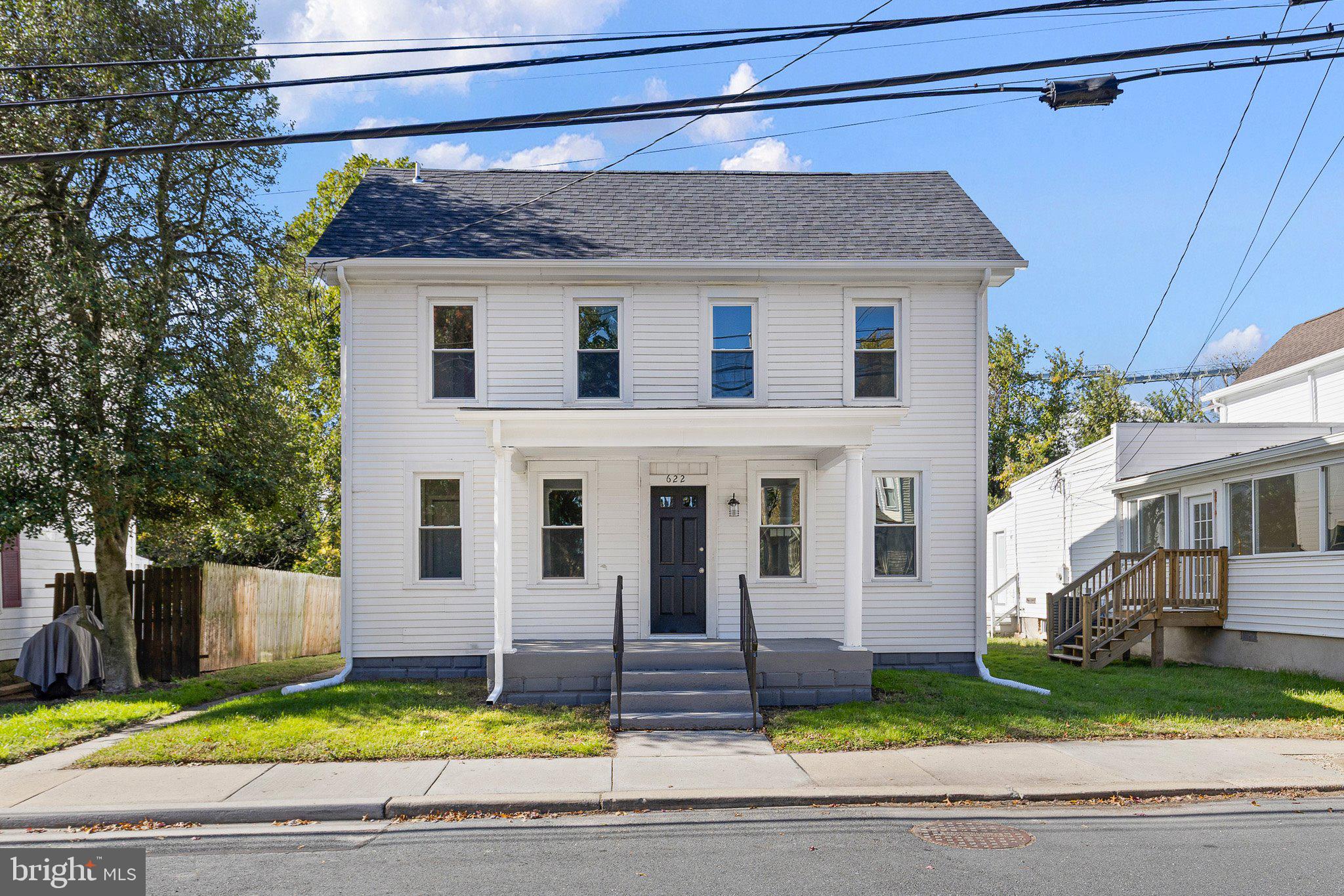 622 COMMERCE STREET
