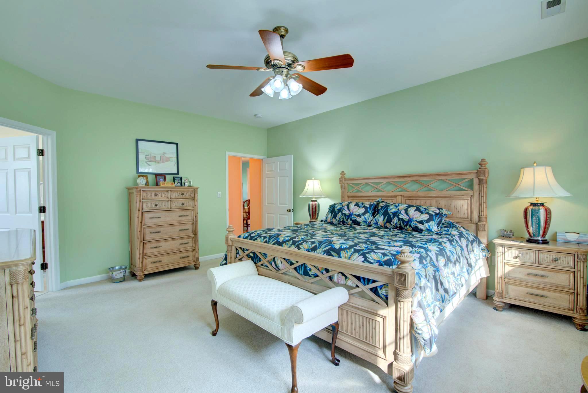 RIVERSIDE MEADOWS - Residential