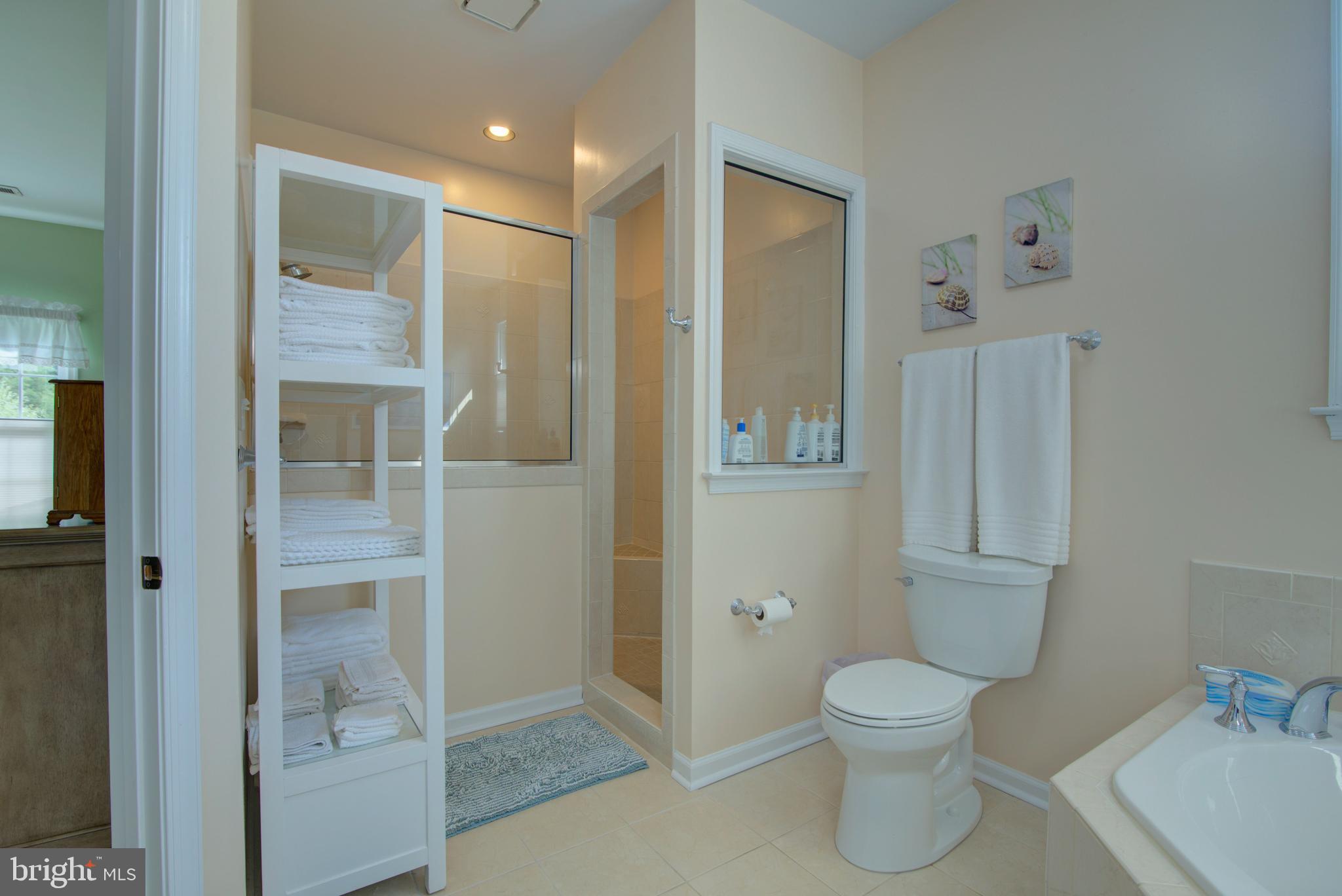 RIVERSIDE MEADOWS - Residential