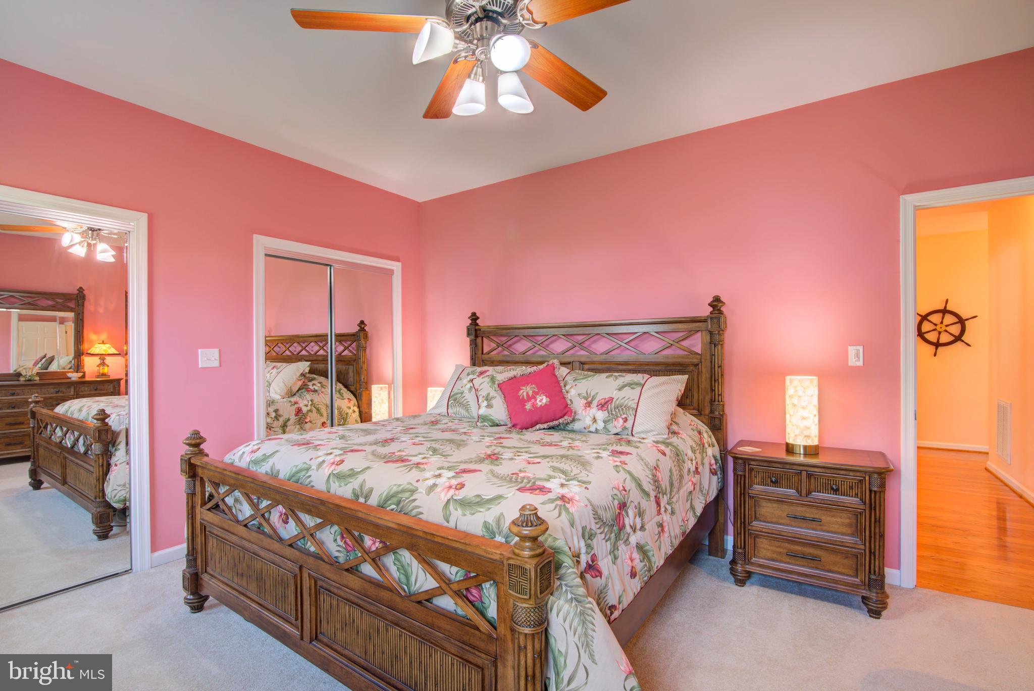 RIVERSIDE MEADOWS - Residential