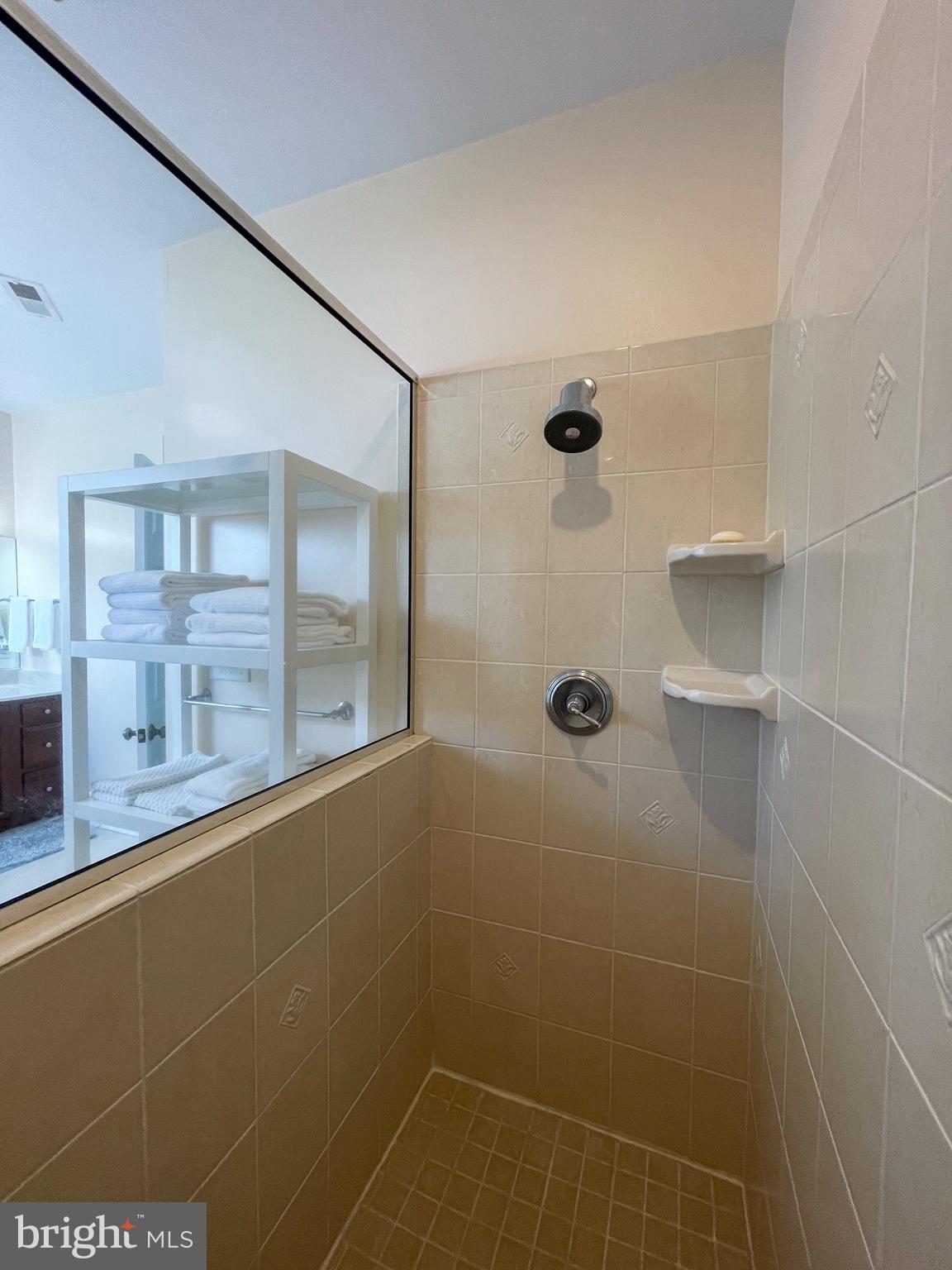 RIVERSIDE MEADOWS - Residential