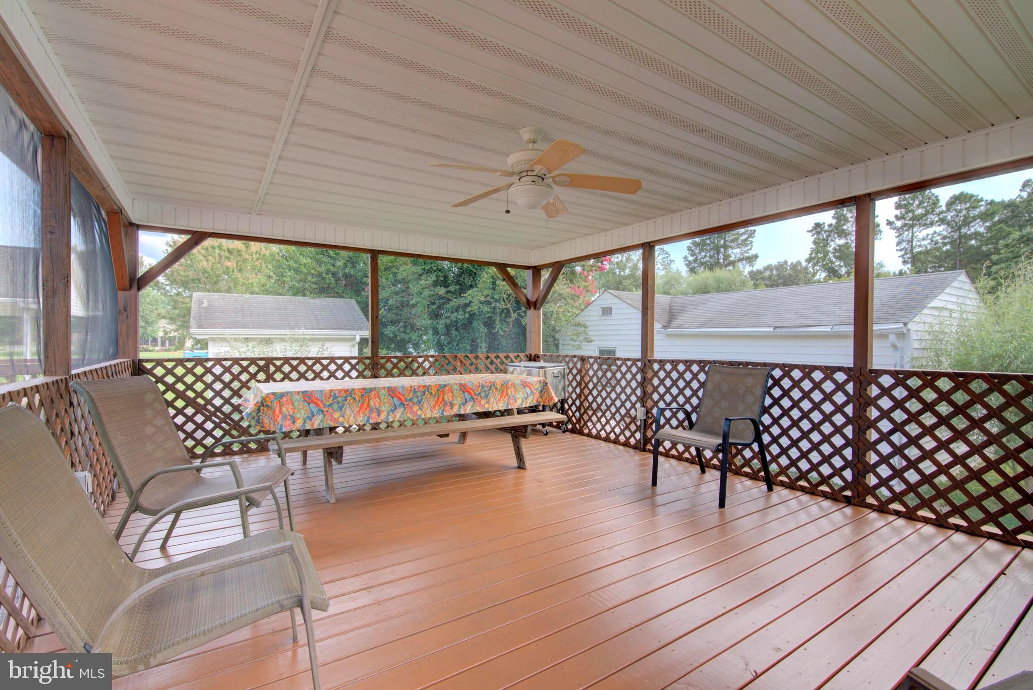 RIVERSIDE MEADOWS - Residential