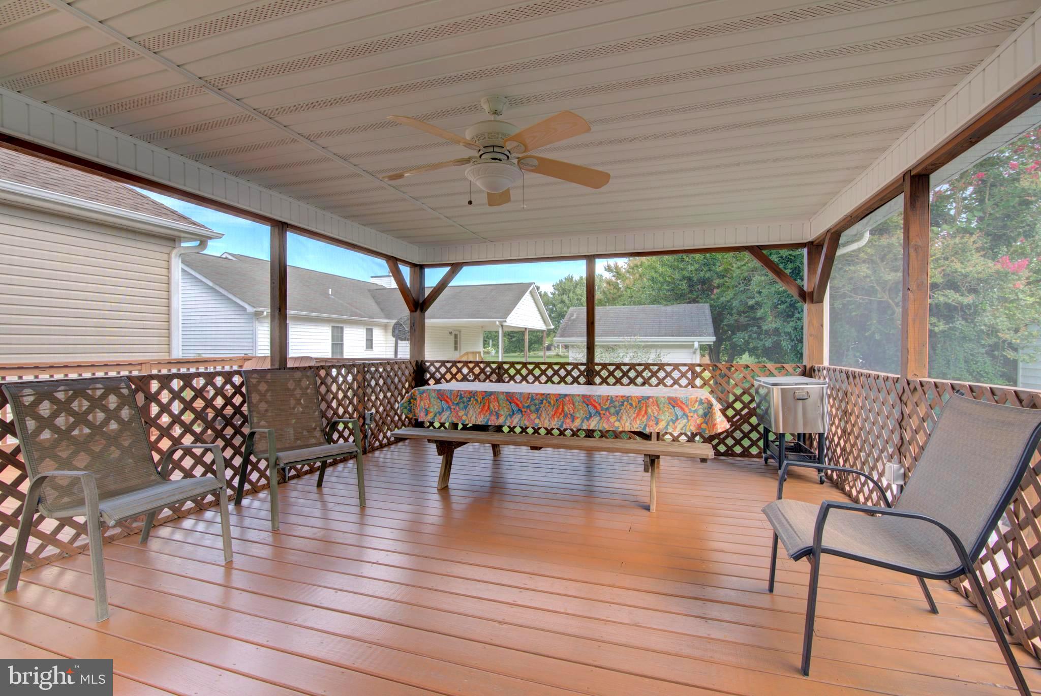 RIVERSIDE MEADOWS - Residential