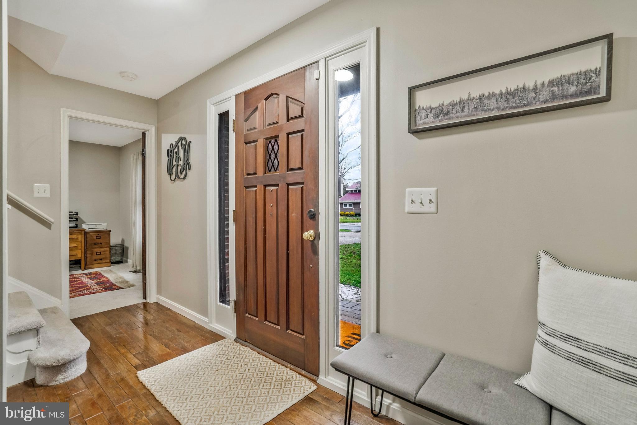 COUNTRY CLUB TERRACE - Residential