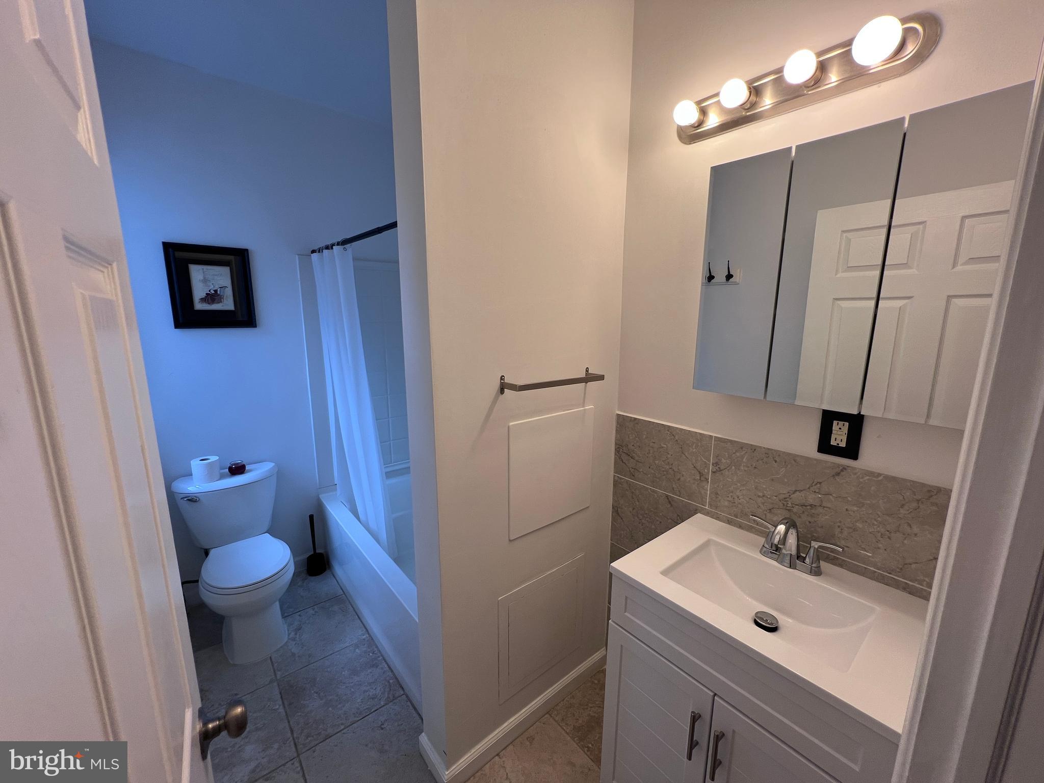 POWELTON VILLAGE - Residential