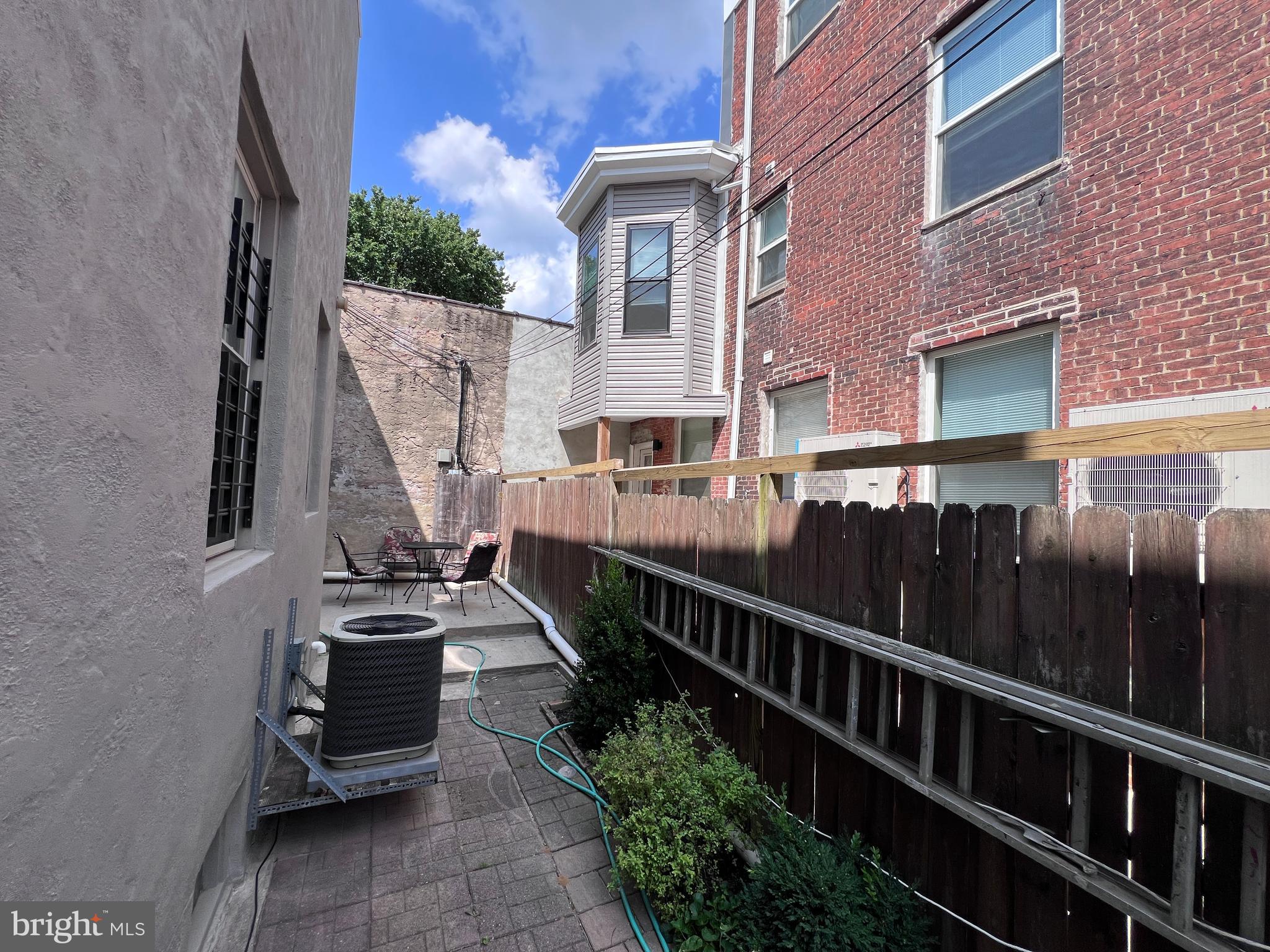 POWELTON VILLAGE - Residential