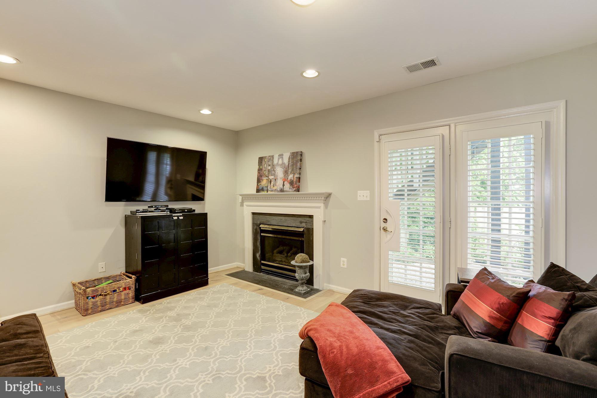 BELLS MILL ESTATES - Residential