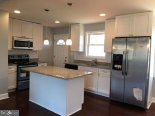 SANDALWOOD - Residential