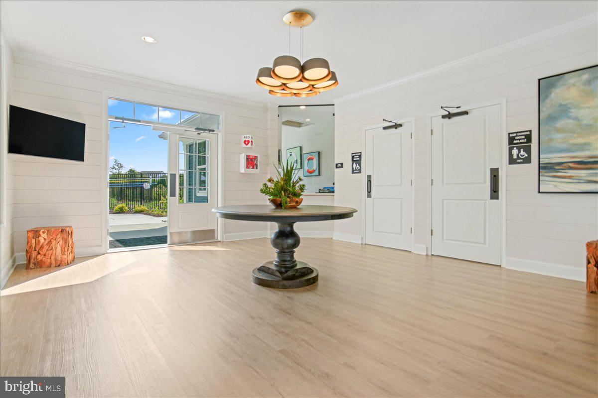 LAKESIDE AT TRAPPE - Residential