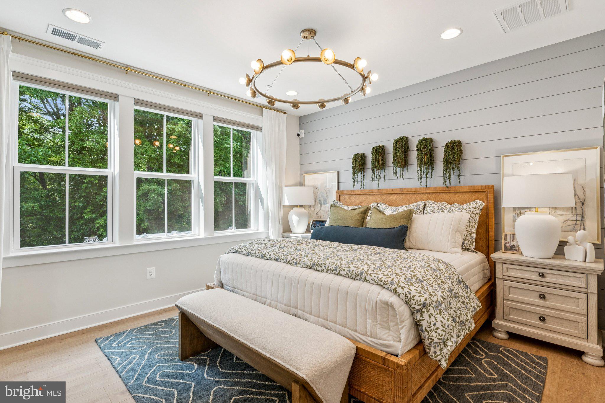 LAKESIDE AT TRAPPE - Residential