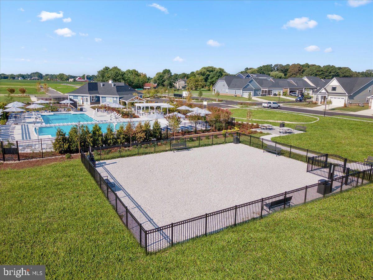 LAKESIDE AT TRAPPE - Residential